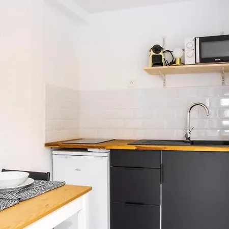 Apartment Le Oslo, A 50m De La Gare Tv Connecte+fibre